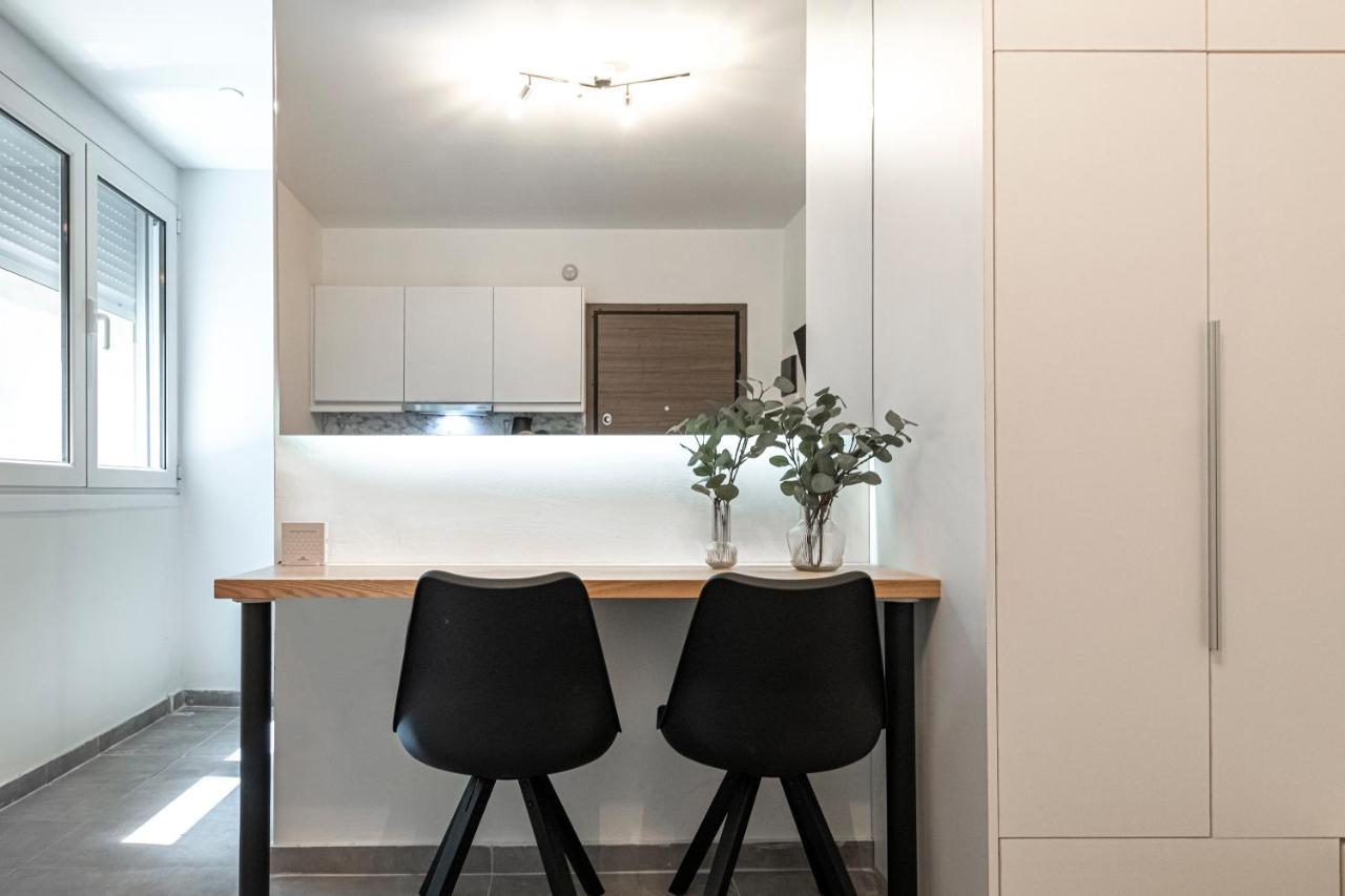 Phaedrus Living: City Center Executive Flat Stadiou Atenas Exterior foto