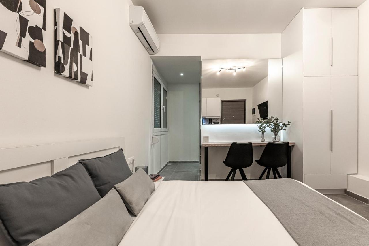 Phaedrus Living: City Center Executive Flat Stadiou Atenas Exterior foto